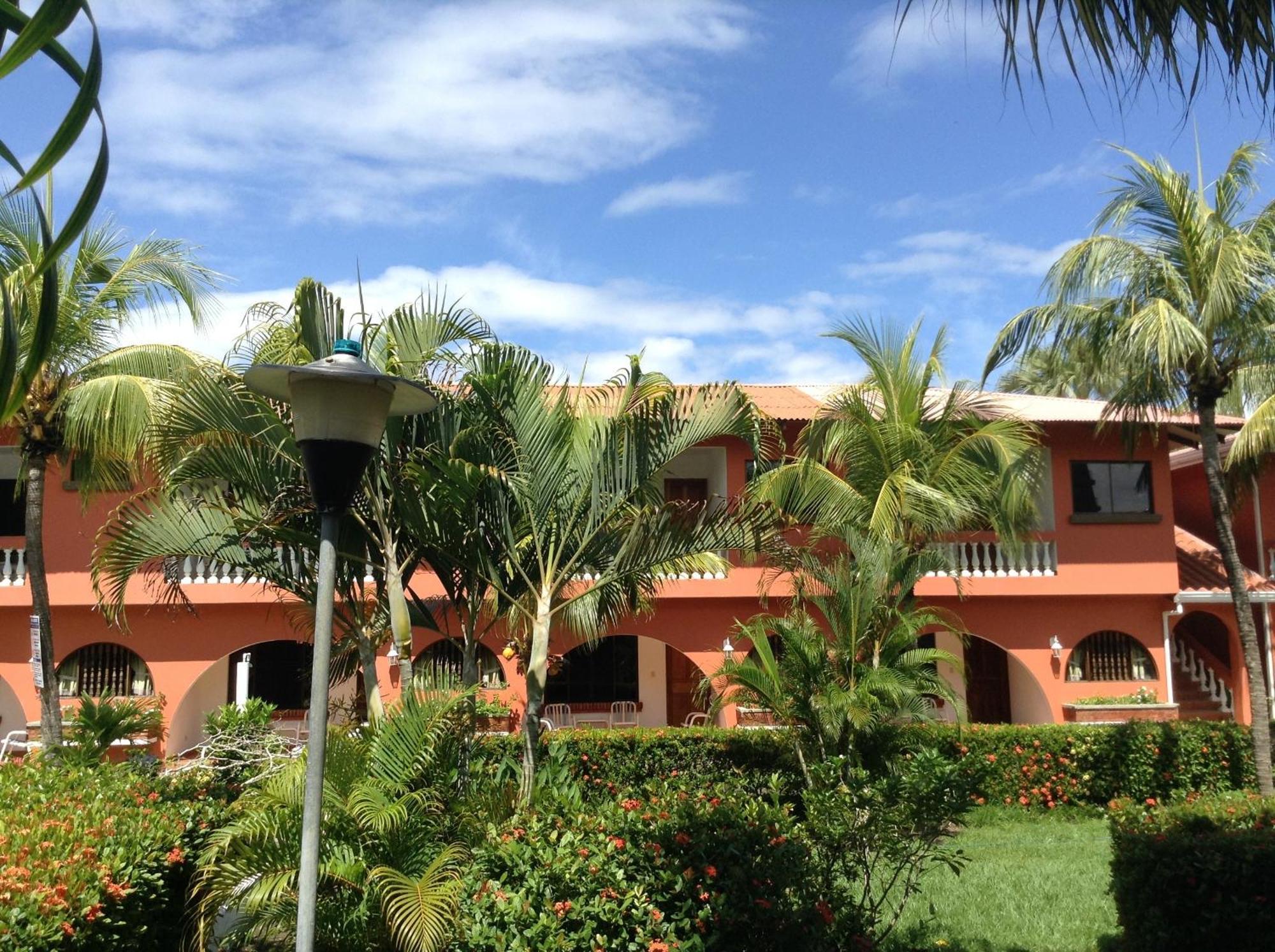 Apartotel Flamboyant Jacó Exterior foto